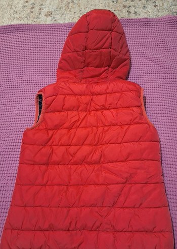 Kapüşonlu Kırmızı Kız Çocuk Şişme Yelek - Görsel 4