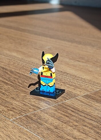 LEGO Marvel Wolverine Figürü