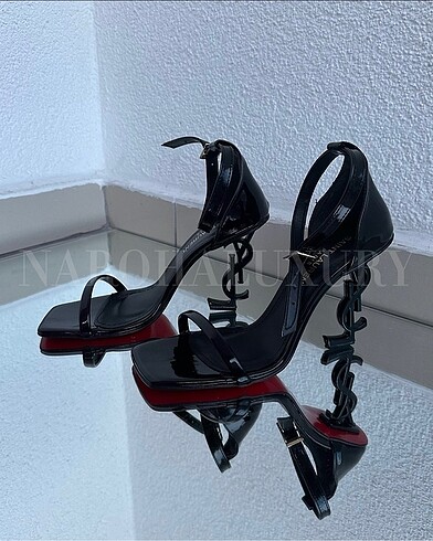 YSL SİYAH