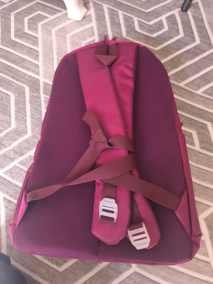 Nike Bordo Spor Sırt Çantası — görsel 2/3