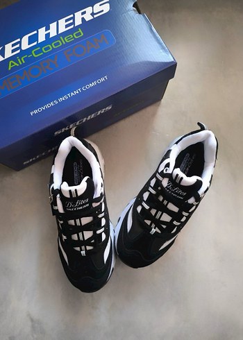 38 Beden siyah Renk Skechers - D-Lites
