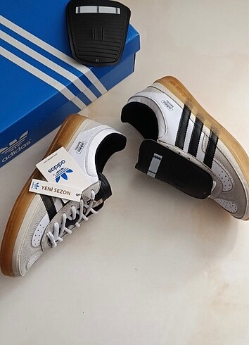 38 Beden Adidas - Bad Bunny X Gazelle