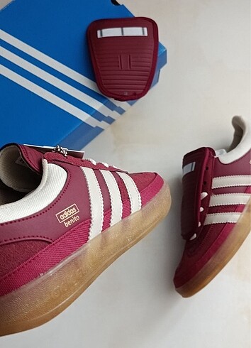 Adidas Adidas - Bad Bunny X Gazelle