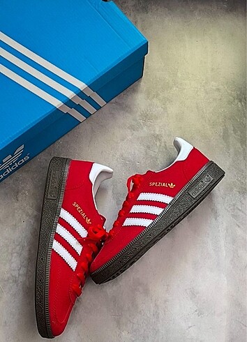Adidas - Handball Spezial