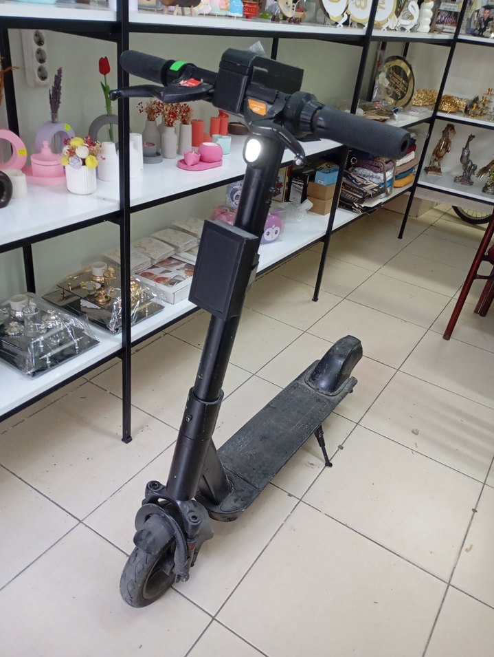 Siyah Scooter - Görsel 3