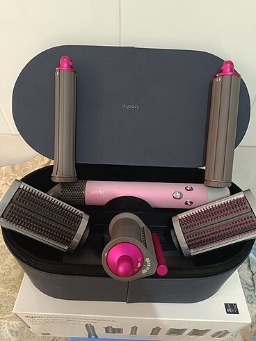 Dyson airwap
