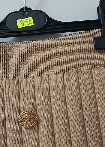 Düğmeli Bej Uzun Triko Etek - Görsel 3