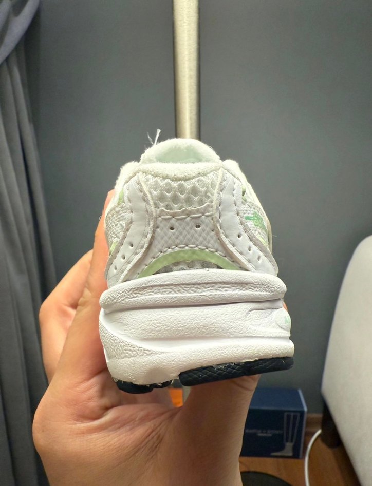 Beyaz çocuk Spor Ayakkabı V - Görsel 2