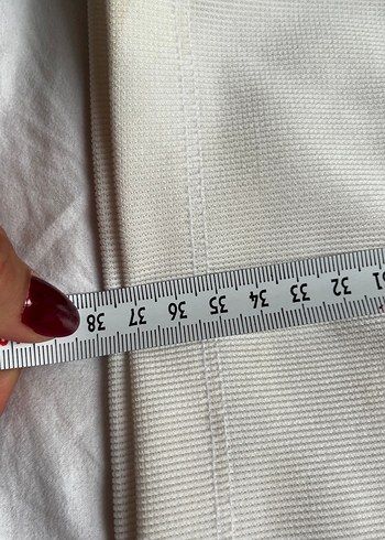 Beyaz Nakışlı Fiyonklu Yelek - Görsel 4