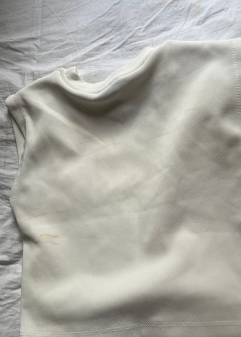 Beyaz Nakışlı Fiyonklu Yelek - Görsel 2