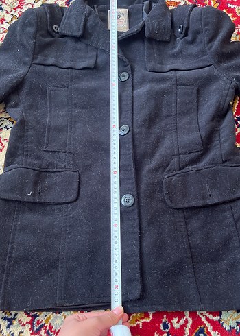 Siyah Düğmeli vintage kavan - Görsel 2