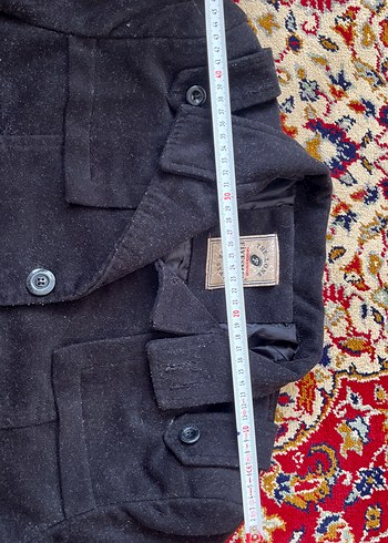 Siyah Düğmeli vintage kavan - Görsel 4