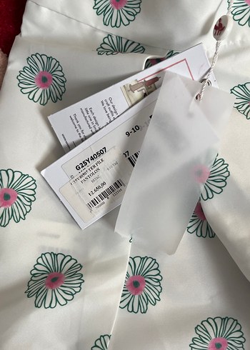 Beyaz Çiçek Desenli Bol Kesim Kadın Pantolon - Görsel 5