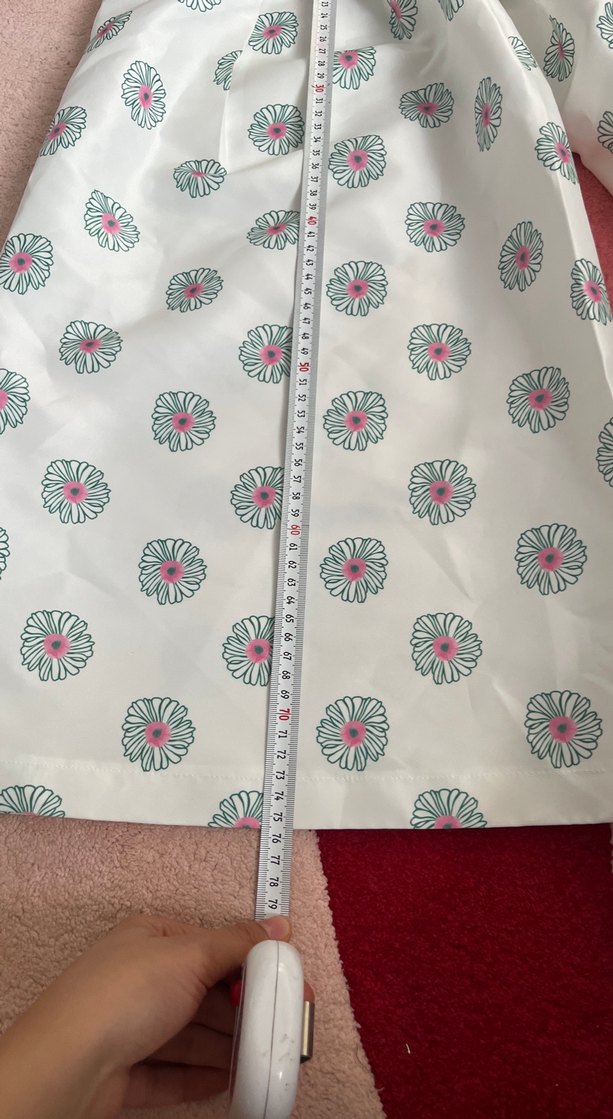 Beyaz Çiçek Desenli Bol Kesim Kadın Pantolon - Görsel 2