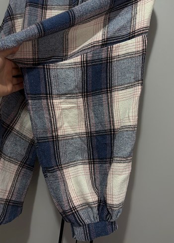 Kadın Gri Kareli Pamuklu Gömlek - Görsel 4