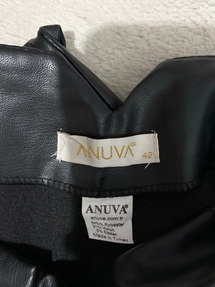 Kadın Siyah Deri Fermuarlı Pantolon - Görsel 5