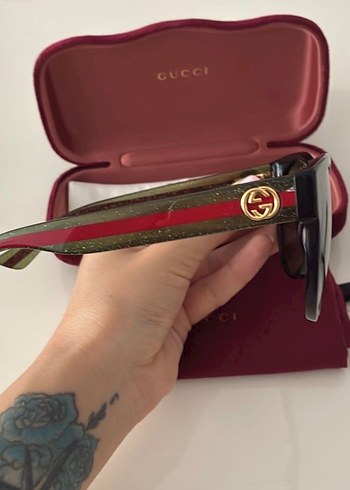 Gucci Siyah Kadın Gözlüğü - Görsel 2