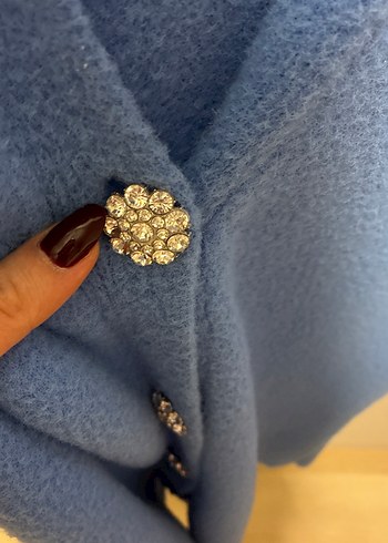 Mavi Düğmeli Kolsuz Midi Hırka - Görsel 5