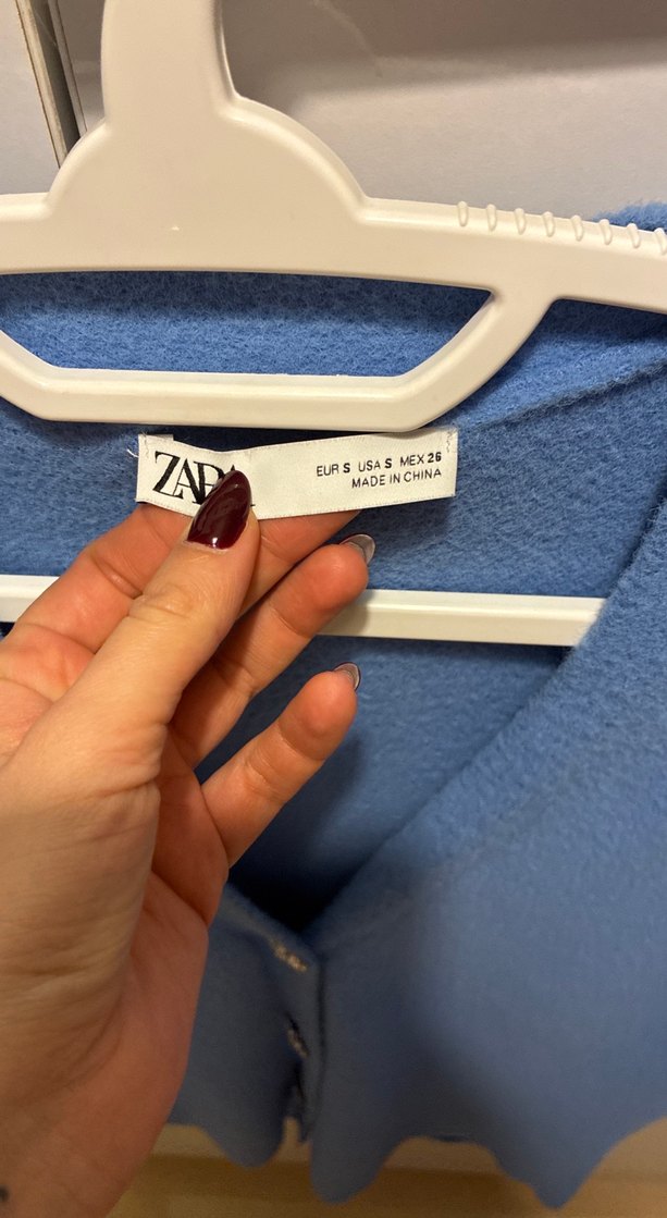 Mavi Düğmeli Kolsuz Midi Hırka - Görsel 4