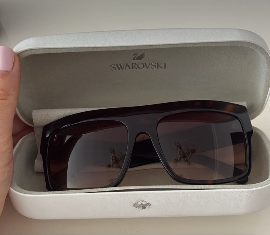 Bej Parlak Kadın Gözlüğü - Swarovski - Görsel 4