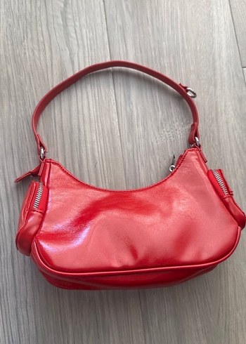 Fermuarlı Parlak Kırmızı Deri Kadın Çanta - Görsel 4