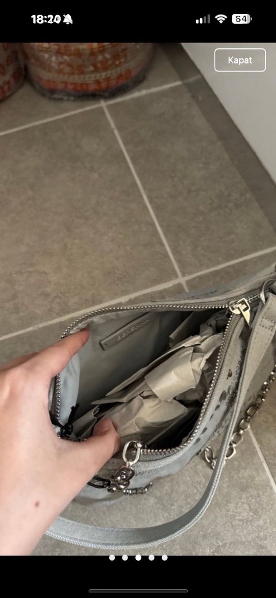 Bershka pullu Gri Zincir Detaylı Kadın Çanta - Görsel 4