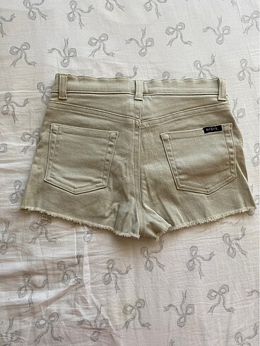Guess guess şort