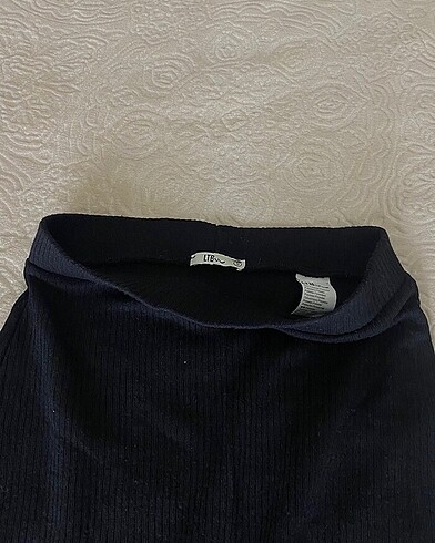 xl Beden fitilli etek ve zara crop tshirt