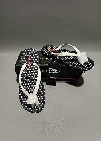 Converse Converse marka tarz parmak arası terlik