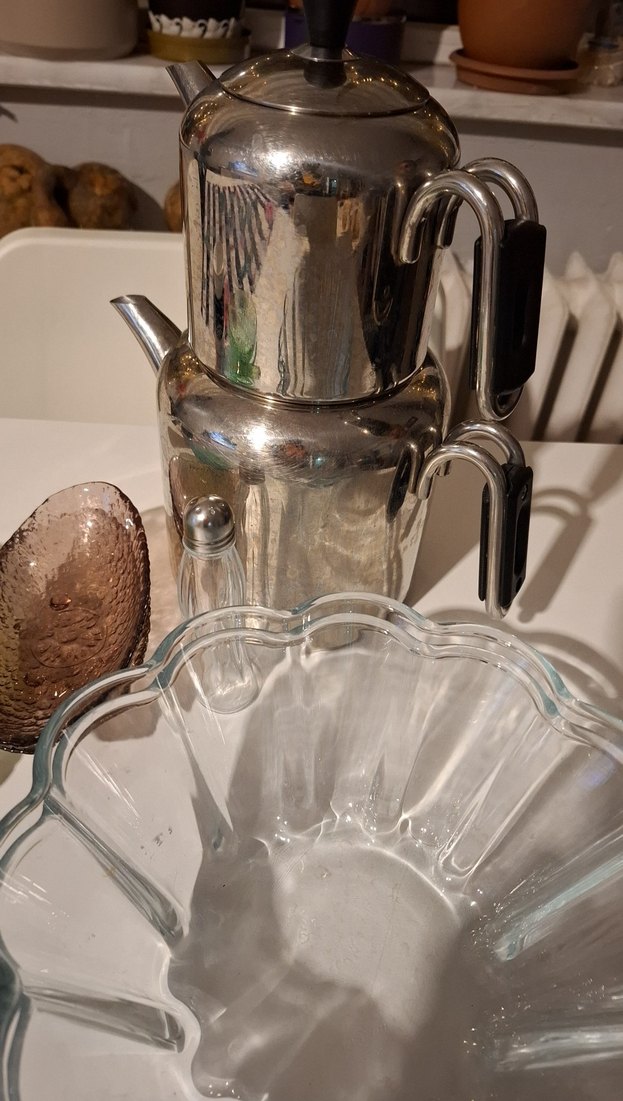 Renkli Cam Kase ve Metal Çaydanlık Seti - Görsel 4