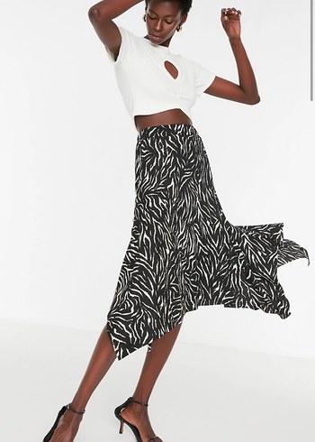 Leopar desenli asimetrik etek dalmacya - Görsel 5