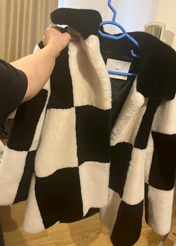 Mango Siyah Beyaz Kareli Kürk Ceket dama damali - Görsel 5