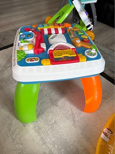 Fisher price aktivite masası