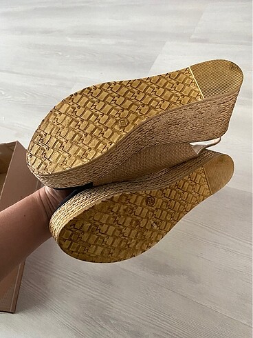 38 Beden camel Renk Hasır dolgu topuk