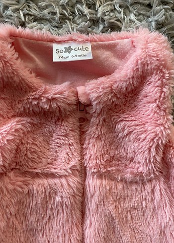 Kız Çocuk Pembe Kürklü Yelek - Görsel 2