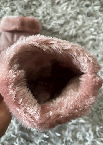 Peluş Detaylı Pembe Kadın Eldiven - Görsel 3