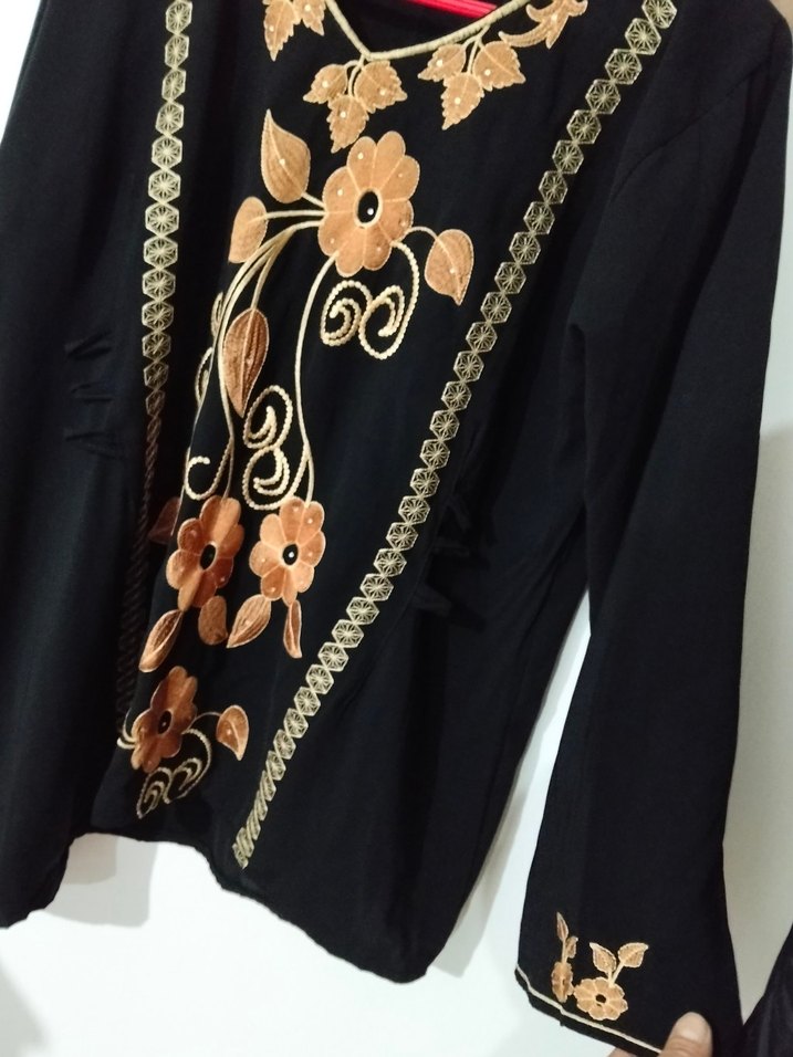 Uzun Kollu Siyah Nakışlı Bohem üst - Görsel 3