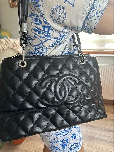Diğer CHANEL SİYAH KOL ÇANTASI