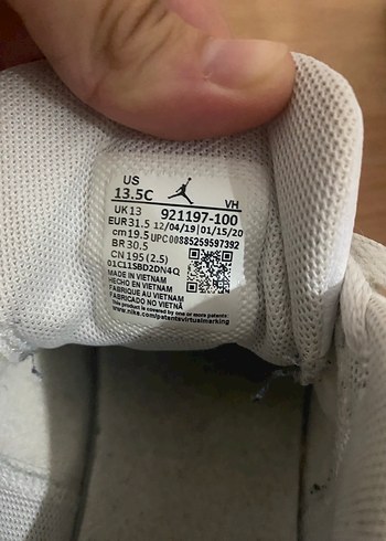 Nike Beyaz Bağcıklı Kadın Spor Ayakkabı