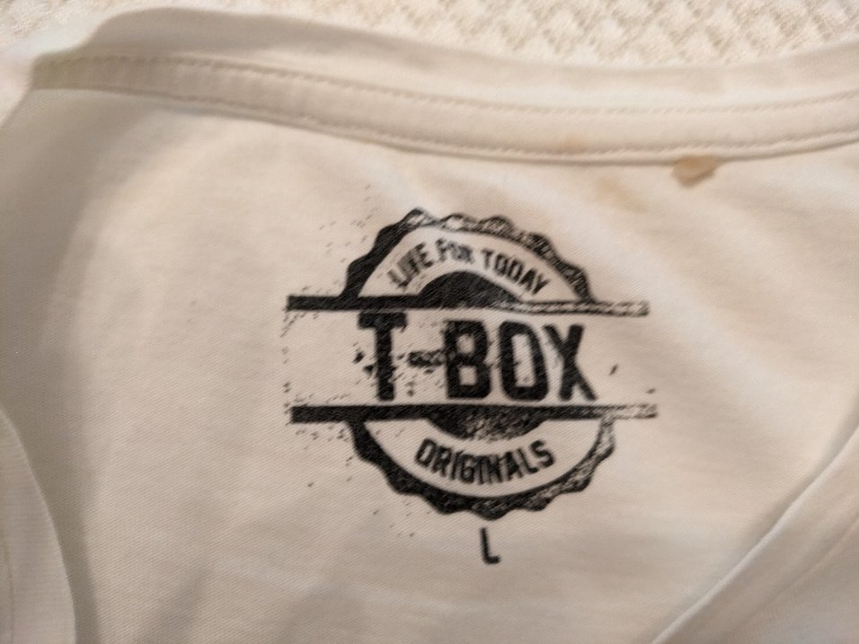 Beyaz kısa tişört - Görsel 4