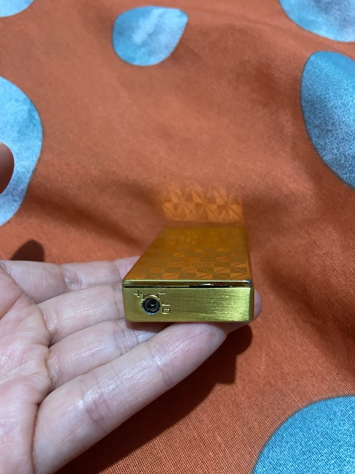 Parlak Kare Desenli Erkek Kartlık - Görsel 2