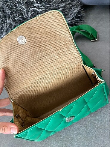 Beden yeşil Renk ZARA MODEL KOL ÇANTASI