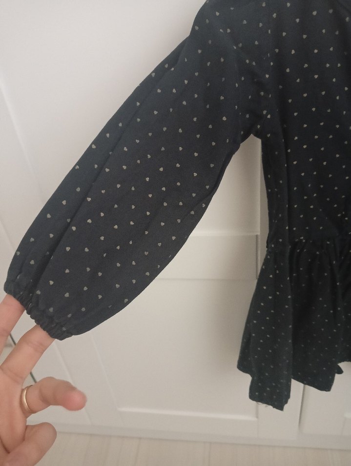 Uzun Kollu Siyah Nakışlı Kız Elbisesi - Görsel 3