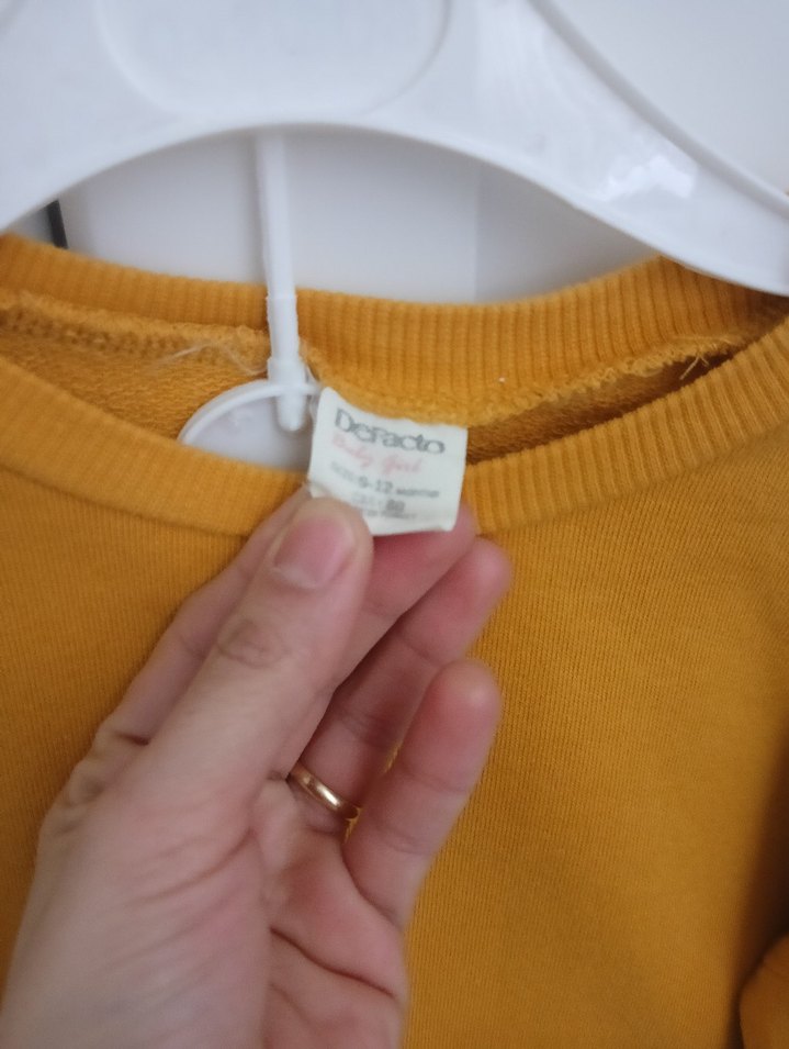 Uzun Kollu Sarı Kız Çocuk Elbise - Görsel 3