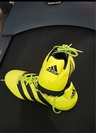 Adidas krampon