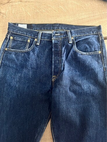 32 Beden Levi's 501
