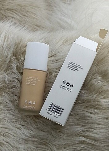 Diğer Sheglam fair neutral fondöten