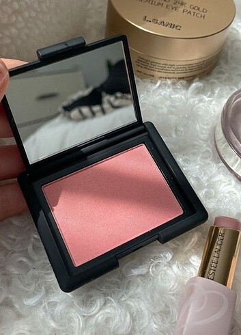 Nars deep throat allık 