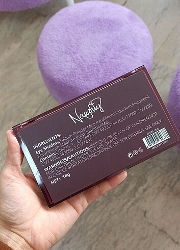 Kiko Naughty far paleti