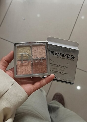 Dior 002 glitz aydınlatıcı 